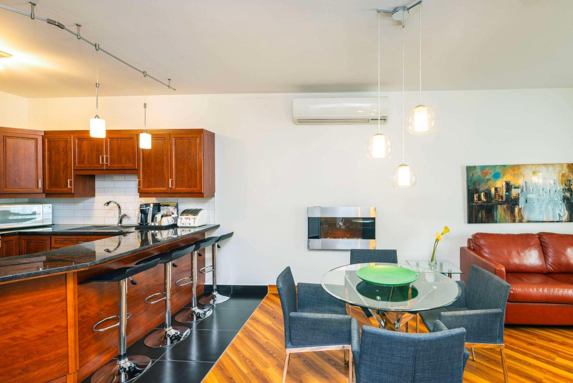 Les Suites De Laviolette Ascend Hotel Collection Trois-Rivières المظهر الخارجي الصورة
