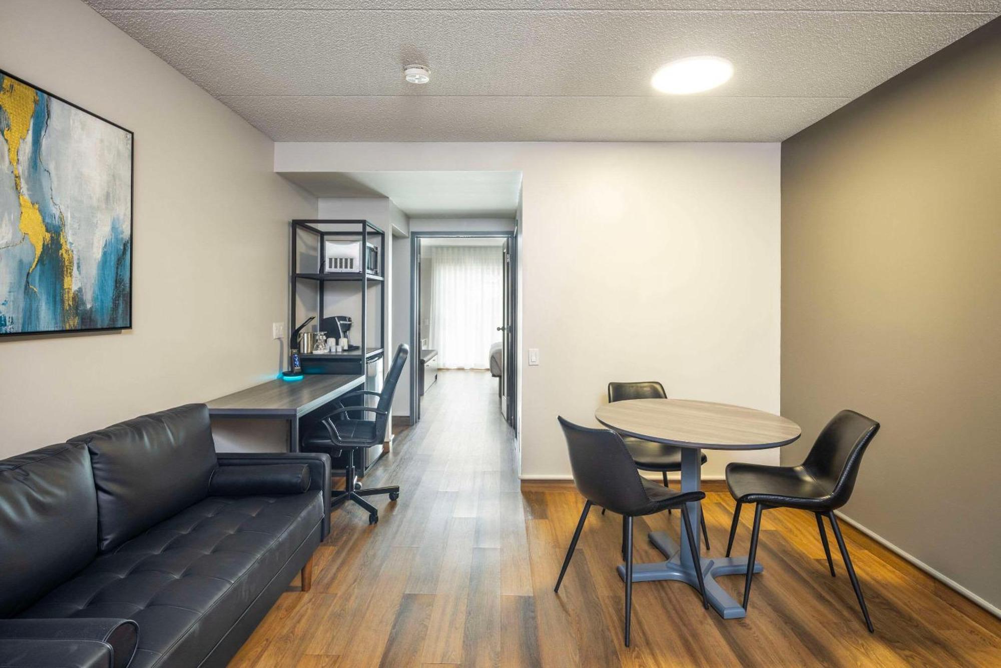 Les Suites De Laviolette Ascend Hotel Collection Trois-Rivières المظهر الخارجي الصورة