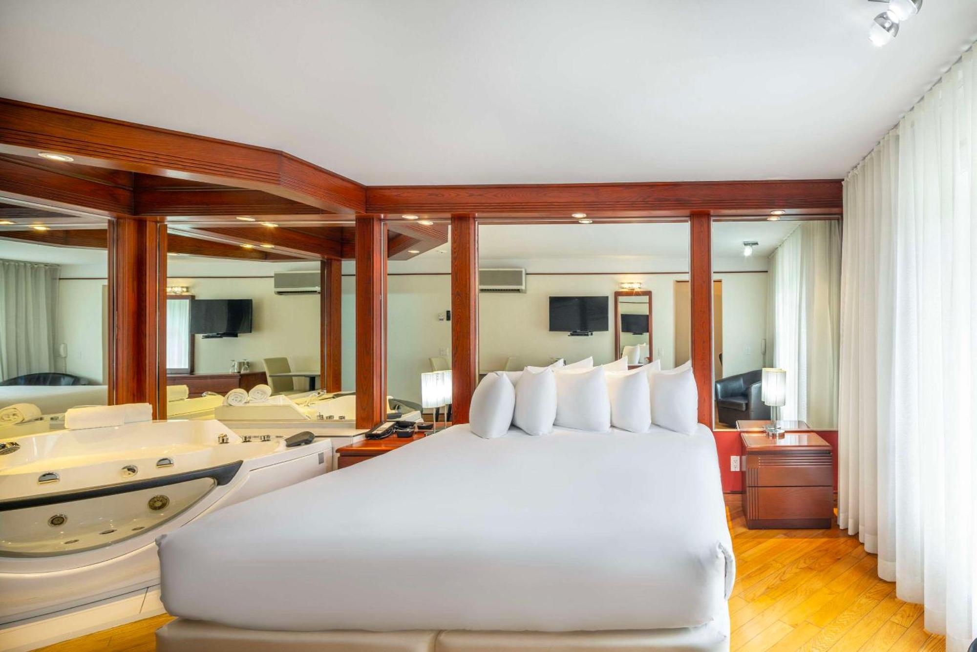 Les Suites De Laviolette Ascend Hotel Collection Trois-Rivières المظهر الخارجي الصورة
